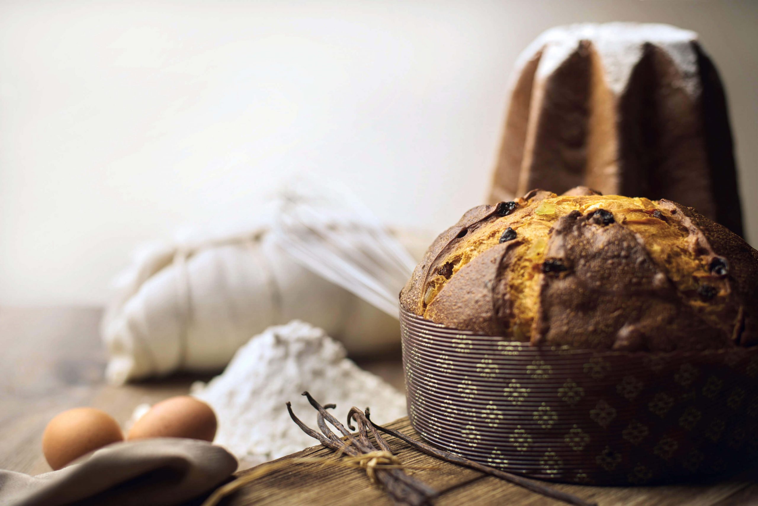 Italienischer Panettone und Pandoro Italienischer Panettone und Pandoro